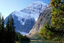 雷速体育：中印巴赛程对比：国足连战印尼巴林，印尼战日本，巴林战沙特.